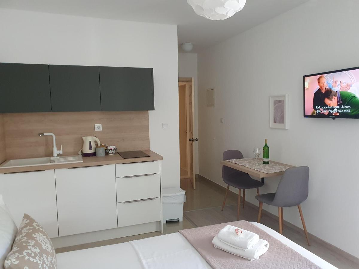 Apartmani Eterovic Baška Voda Dış mekan fotoğraf