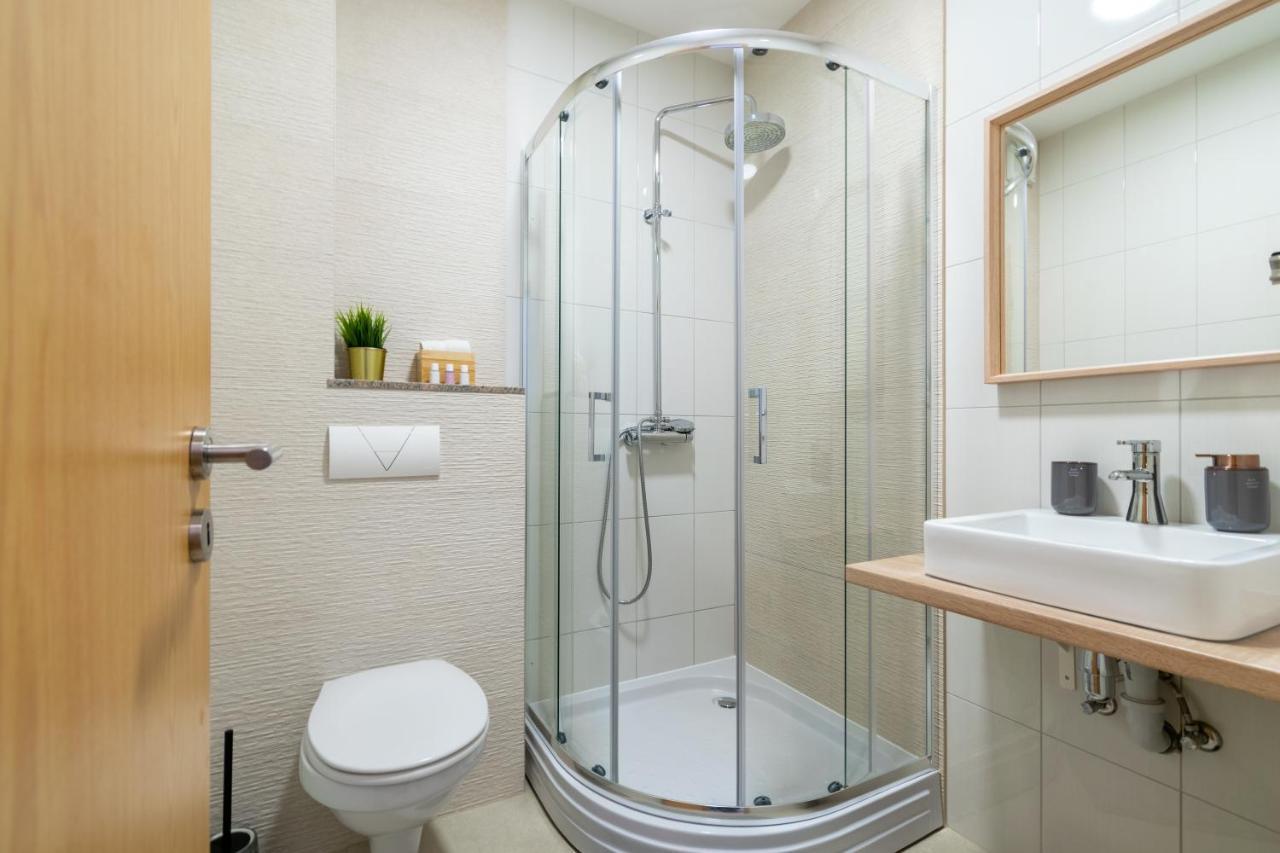 Apartmani Eterovic Baška Voda Dış mekan fotoğraf